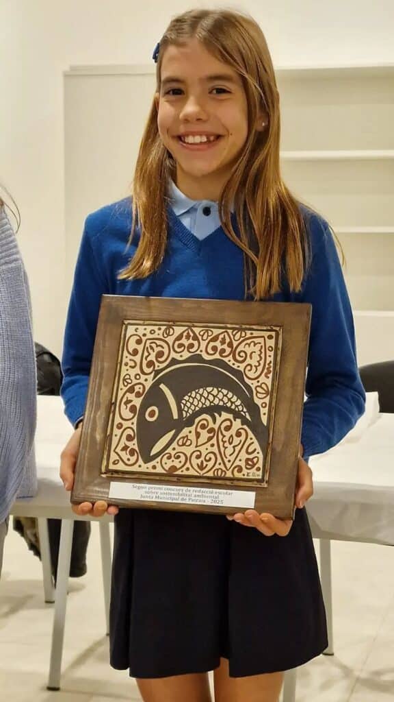 Nuestra alumna Blanca García Robla ha obtenido el segundo premio de redacción de...