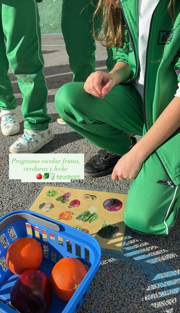 Los alumnos/as de 1° y 2° de primaria han disfrutado hoy de unos juegos enmarcad...